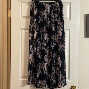 Long skirt